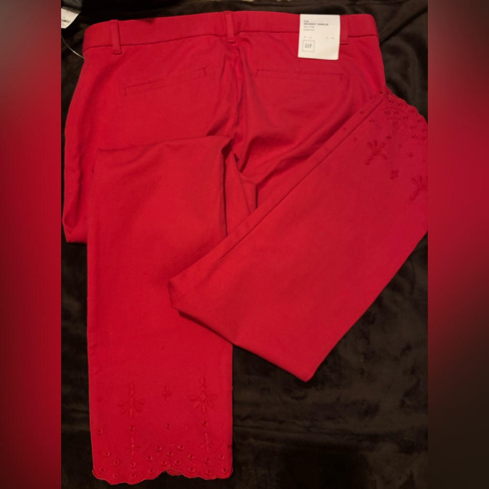 GAP Red Cropped Ankle Pants with Eyelet Hem